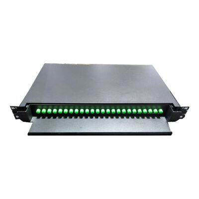 24C FC APC Fiber Count Optical Patch Panel لـ G652D / G657A1 الألياف