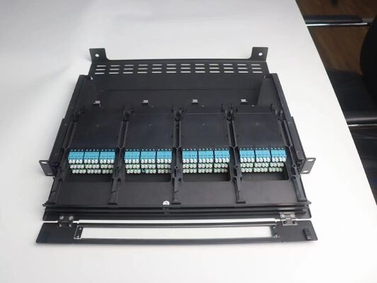 1U 144 نوى MTP MPO - لوحة توصيل LC ODF هيكل حاوية منزلقة لـ 12 كاسيت